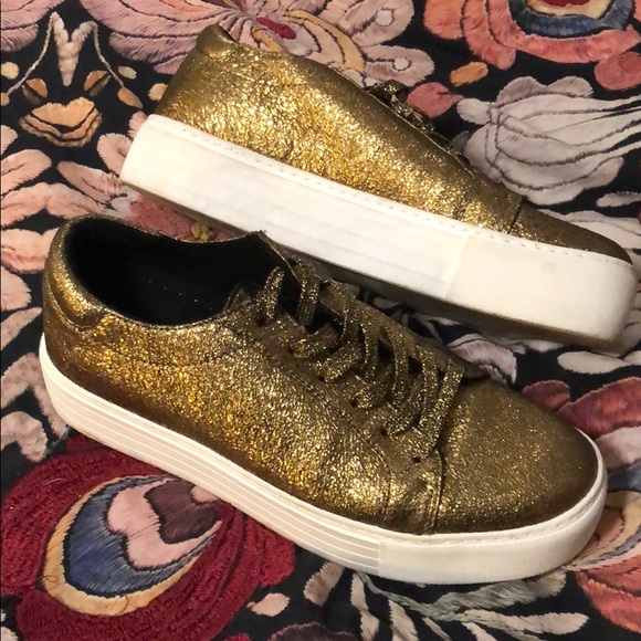 Kenneth Cole Metallic Platform Sneakers - Picture 3 of 4